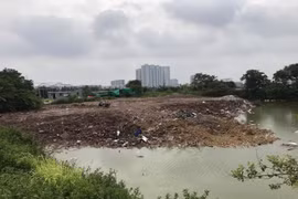 Thanh Trì (Hà Nội): Chính quyền buông lỏng quản lý, đất nông nghiệp bị san lấp, xây dựng vô tội vạ