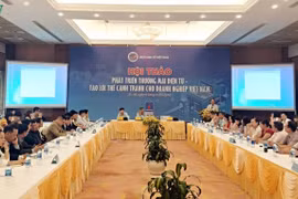 Hàng nhái là mặt trái của thương mại điện tử