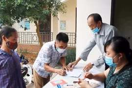 Đối tượng thuộc hộ nghèo có thu nhập dưới 2 triệu đồng/người/tháng