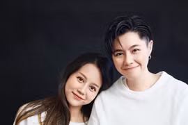 An Nguy mang thai với người tình đồng giới