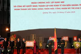 Quảng Ninh: Thị xã Quảng Yên đón Huân chương Độc lập hạng Nhì
