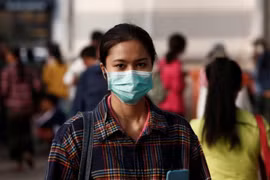 Người phụ nữ 'siêu lây nhiễm' khiến 71 người mắc Covid-19 dù không đi cùng thang máy