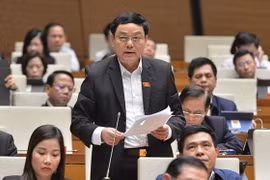 Đại biểu Quốc hội chưa đồng tình tách Luật Giao thông đường bộ