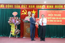 Công bố quyết định chuẩn y ông Phạm Đại Dương làm Bí thư Phú Yên