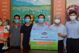 Vinamilk tiếp tục hỗ trợ kinh phí mổ tim cho trẻ em có hoàn cảnh khó khăn