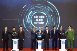 Thủ tướng bấm nút công bố ứng dụng "Bảo hiểm xã hội số" trên thiết bị di dộng