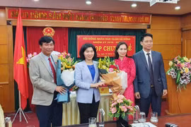 Hà Nội: Bà Cấn Thị Việt Hà được bầu làm Chủ tịch UBND quận Hà Đông