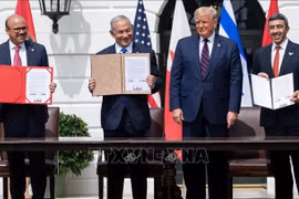 Israel ký thỏa thuận bình thường hóa với UAE, Bahrain: Bình minh của một Trung Đông mới?