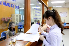 Dịch Covid-19: Tổng cục Thuế yêu cầu rà soát kỹ các hộ kinh doanh được hưởng hỗ trợ thuế