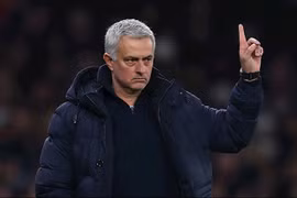 HLV Jose Mourinho hé lộ tham vọng của CLB Tottenham ở mùa này