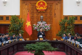 Thủ tướng: Tiếp tục chủ động ứng phó dịch nCoV trên tất cả các mặt trận