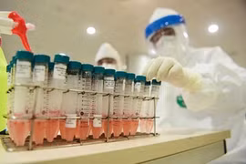 Vì sao Quảng Nam dừng test nhanh Covid-19 trong cộng đồng ?