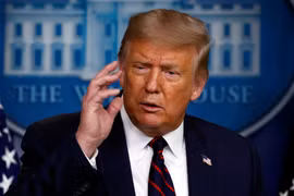 Tổng thống Trump gọi vụ nổ ở Beirut là một ‘vụ tấn công’