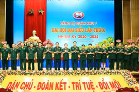 Trung tướng Trần Hoài Trung tái đắc cử Bí thư Đảng ủy Quân khu 7 nhiệm kỳ 2020 - 2025