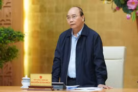 Yêu cầu cấp bách là giữ cho nền kinh tế không bị đứt gãy, có sự tăng trưởng cần thiết