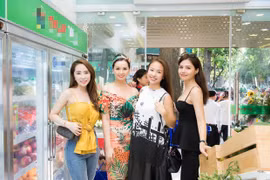 Nghi vấn MC Vân Hugo mang thai với bạn trai đại gia