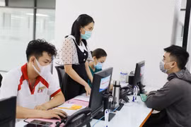 Nhiều trường cho sinh viên đại học nghỉ hè hết tháng 9