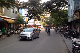 Hà Nội: Taxi chỉ được lưu thông một chiều trên phố Phủ Doãn