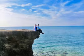 Mũi Trèo - địa điểm du lịch nổi tiếng ở Quảng Trị bão đánh gãy