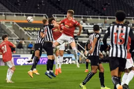 Newcastle thua 1-4 MU: MU có pha ngược dòng nhấn chìm Newcastle