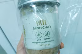 Quảng Nam: Sư cô nhập viện vì ăn pate Minh Chay