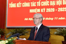 Kiên quyết chống hiện tượng cơ hội, vận động cá nhân, phe cánh, lợi ích nhóm trong công tác nhân sự