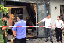 Đà Nẵng: Cháy nhà giữa đêm mưa bão, hai bố con bỏng nặng
