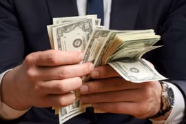 Tỷ giá ngoại tệ ngày 27/7: Đồng USD tiếp tục giảm giá khi nhà đầu tư 'đổ xô' tích trữ vàng