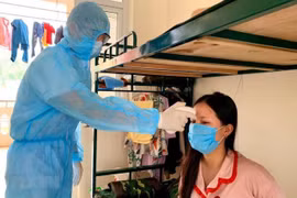 Thanh Hóa: Phát hiện 2 người bị sốt, viêm họng sau khi trở về từ Đà Nẵng