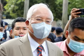 Cựu thủ tướng Malaysia bị kết tội tham ô, rửa tiền