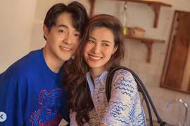 Đông Nhi khoe bụng bầu tròn trịa tình tứ bên ông xã