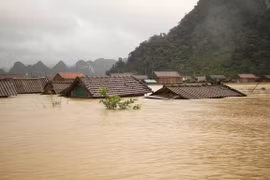 Áp thấp nhiệt đới mới hình thành trên Biển Đông