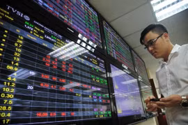 Chứng khoán ngày 8/12: Rủi ro đảo chiều đang tăng về mức cao