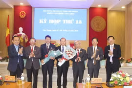 Khánh Hòa bầu bổ sung hai Phó Chủ tịch UBND tỉnh
