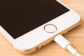 Mẹo iOS 14: Cách thay đổi âm thanh thông báo khi cắm sạc iPhone
