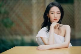Những thăng trầm cuộc đời của Đồng Dao - chị đẹp hot nhất “30 chưa phải là hết”