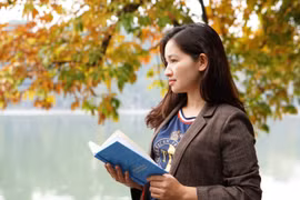 Tri ân người lính ngoài khơi xa