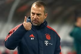 HLV Flick nhận xét gì sau thất bại của Bayern?
