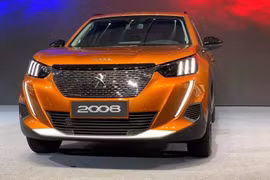 Peugeot 2008 2021 được ra mắt tại Việt Nam, giá từ 739 triệu đồng