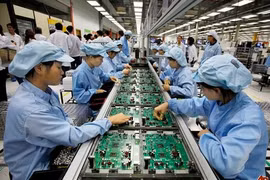 Xuất khẩu máy vi tính, điện tử và linh kiện 4 tháng đầu năm tăng trưởng 26%