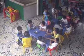 TP.HCM: Tạm đình chỉ giáo viên mầm non "cắn tay, đá chân" học trò