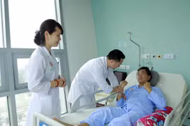 Hà Nội: Người đàn ông 20 năm nghiện rượu nhập viện do bị chảy máu não