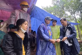 Báo Công an TP HCM chia sẻ, hỗ trợ các nạn nhân vụ sạt lở ở Nam Trà My