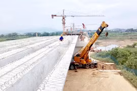 Thủ tướng: Giải ngân chậm, do công tác chuẩn bị hay cán bộ yếu kém?