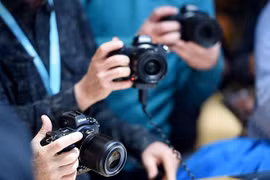 Người dùng Windows 10 có thể sử dụng máy ảnh Sony làm wedcam