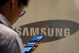 Samsung tiếp tục cắt giảm mạnh đơn đặt hàng linh kiện smartphone