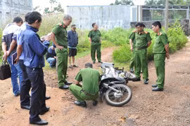 Tài xế xe ôm tử vong do bị đâm 10 nhát trên người