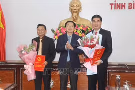 Công bố quyết định chuẩn y kết quả bầu Chủ tịch và Phó Chủ tịch UBND tỉnh Bình Định