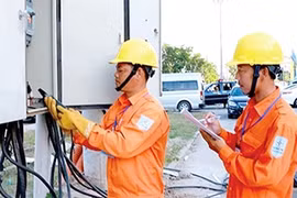 Giảm 3.580 tỷ đồng tiền điện cho hơn 8,2 triệu khách hàng khu vực miền Nam