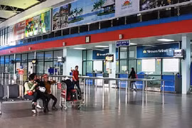 Quảng Nam: Dừng chuyến bay đi và đến sân bay Chu Lai, khai báo y tế trên ứng dụng NCOVI
